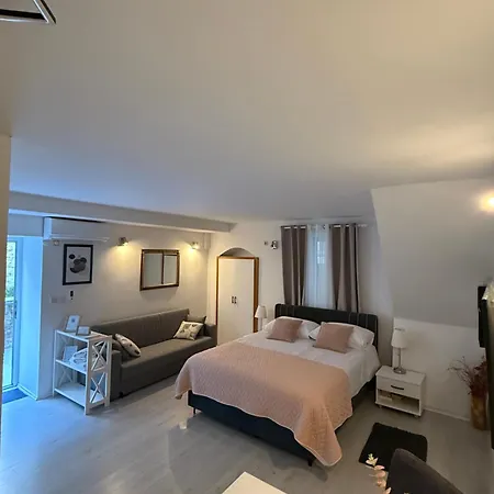 アパート スタジオ バノヴァク ドゥブロブニク